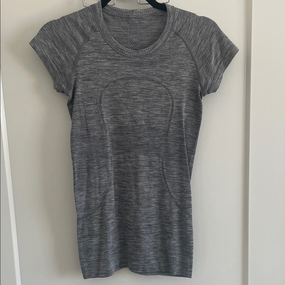 Lululemon Swiftly Tech Shirt